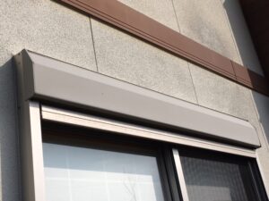 窓まわりを含む住宅外壁の状態|水戸市で外壁塗装の塗り替え時期を判断するポイント